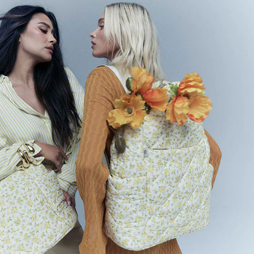 The Backpack Tote in Garden Party - Image 16