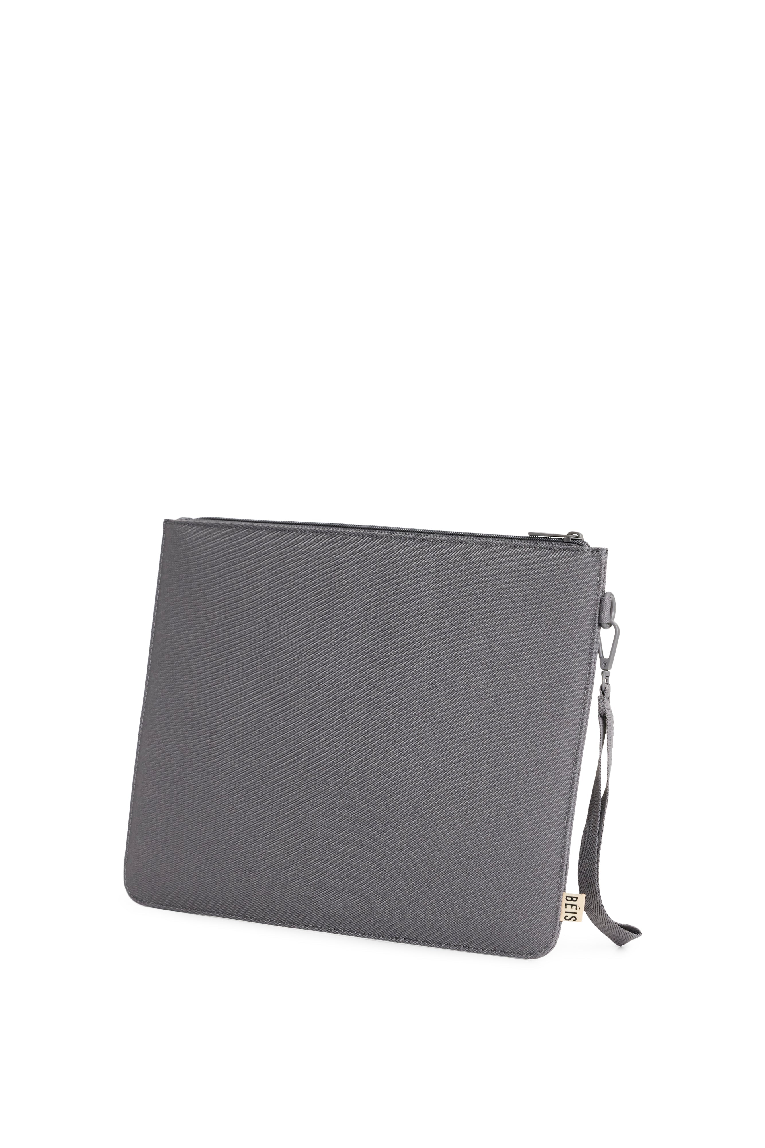 The BÉISics Laptop Pouch in Grey - Image 6