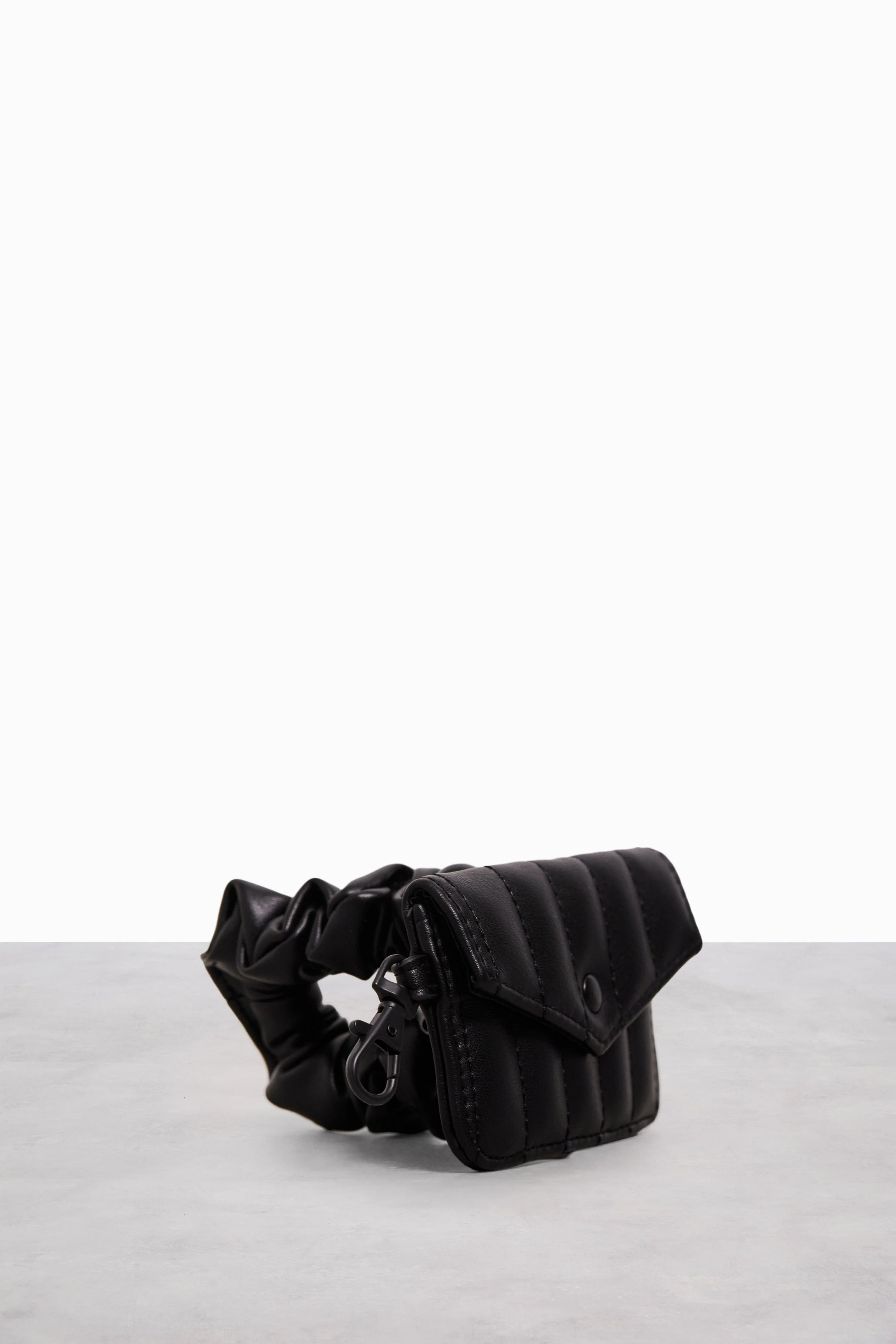 The Koozie Sling in Black - Image 4