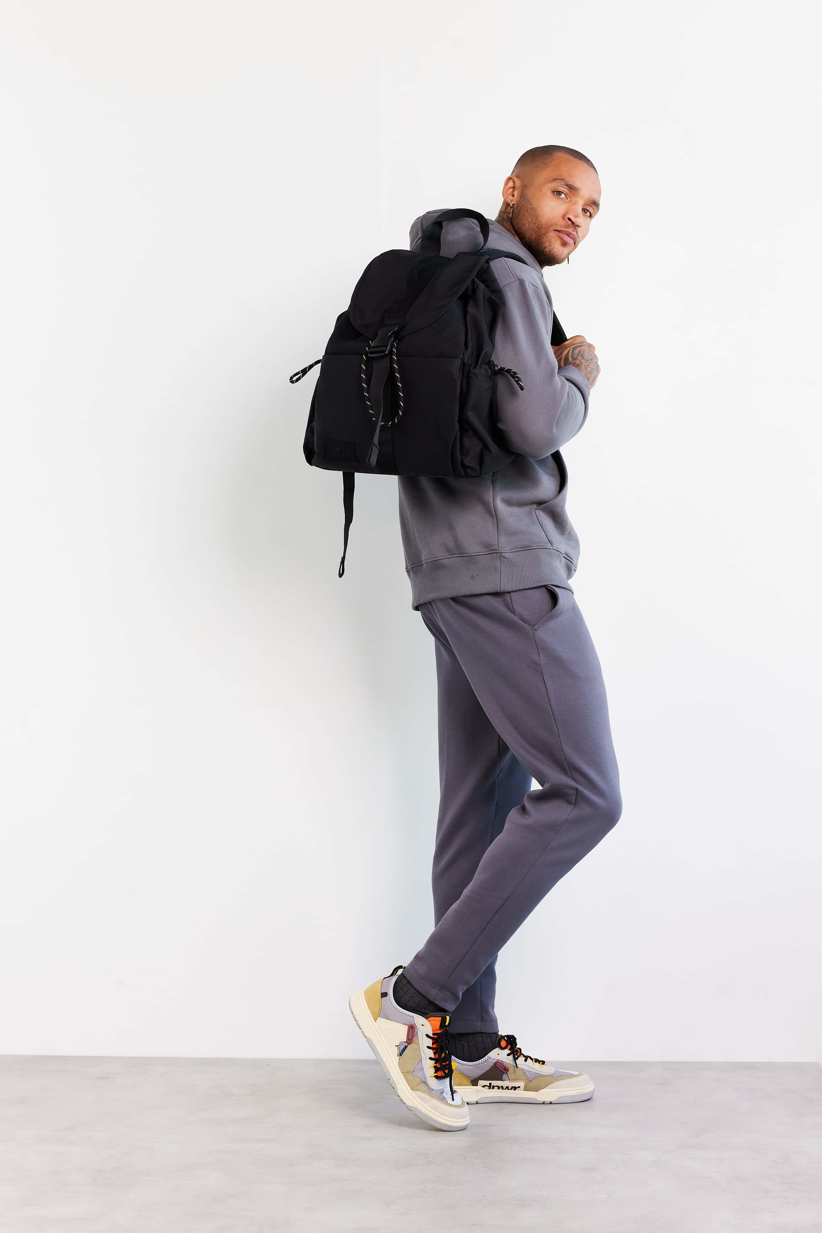 The Sport Backpack in Black - Image 9